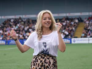 Supporting image for story: Tom Parker wouldn’t want me to be sad, says widow Kelsey on pregnancy news