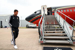 Wolves set off for Belfast (AMA/Robbie Jay Barratt)