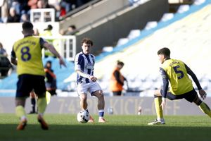 EDITORIAL USE ONLY. No use with unauthorized audio, video, data, fixture lists, club/league logos or 'live' services. Online in-match use limited to 120 images, no video emulation. No use in betting, games or single club/league/player publications