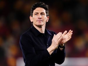 Supporting image for story: Keith Andrews bemoans Brentford’s game management as Wolves earn comeback draw