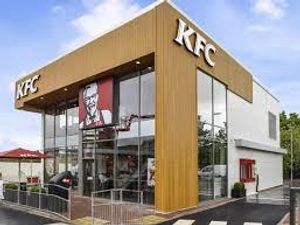 Supporting image for story: Light-finger-licking-bad! Two KFC managers stole £53,000 from Black Country restaurant with IT trick