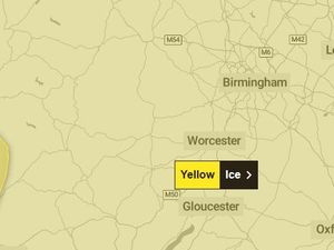 Supporting image for story: Yellow weather warning for icy conditions to cover West Midlands as 'Arctic flow' hits the UK