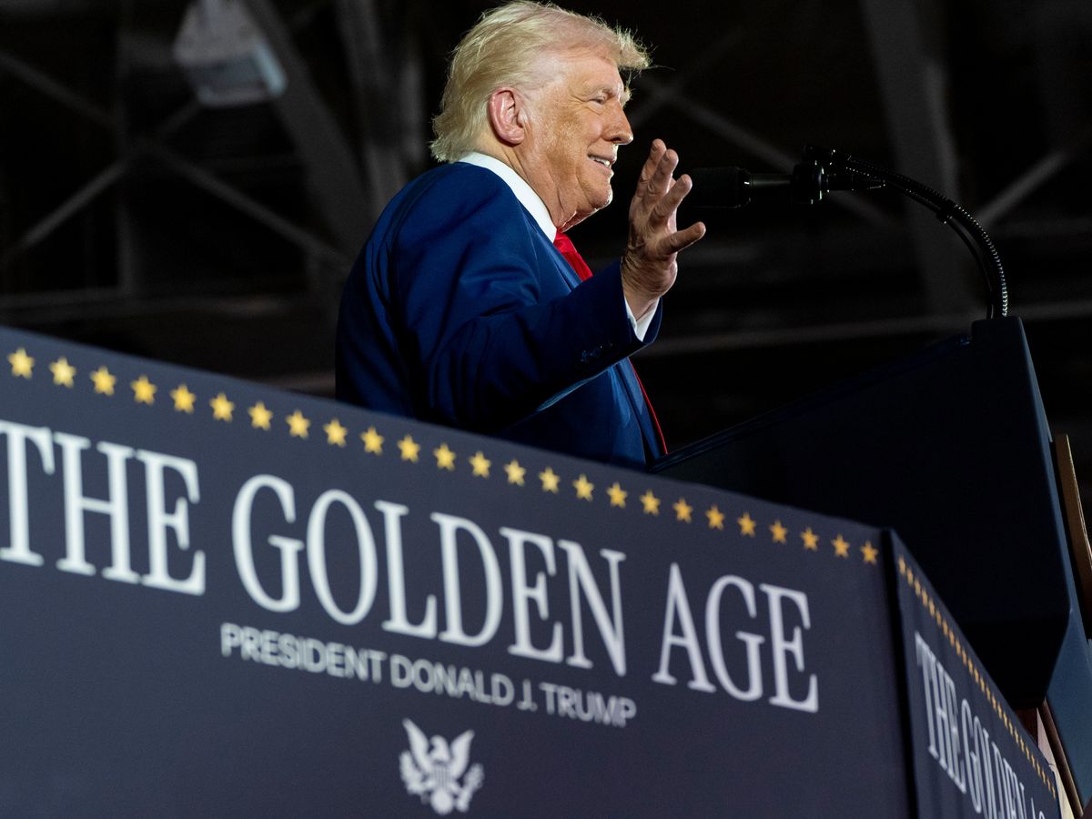 Trump marks first 100 days in office focused on grudges and grievances