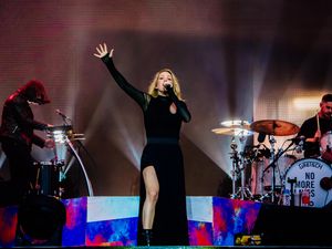 Supporting image for story: V Festival 2017: Ellie Goulding - review