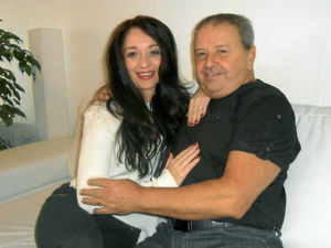 Supporting image for story: Superstar Belinda on trip to Telford