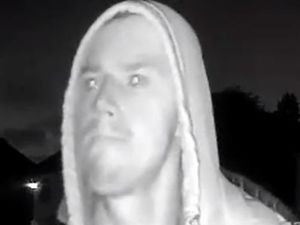 Supporting image for story: Man wanted by police after attempted Willenhall break-in during early hours