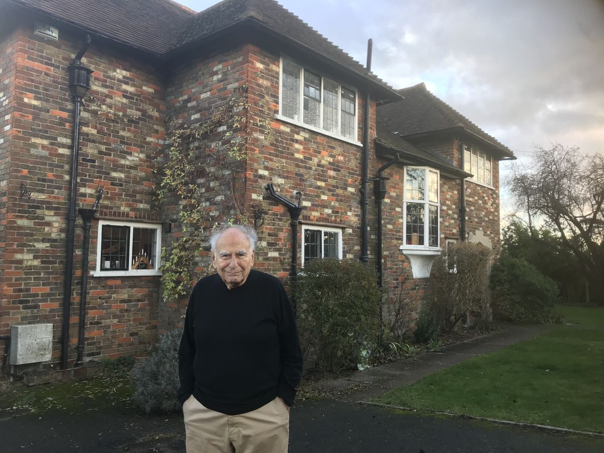 Scientist whose work laid foundations for Covid vaccines dies aged 91