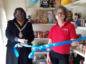 Supporting image for story: Mid Wales town opens its own food bank