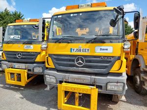 Supporting image for story: Gritter teams out in Shropshire tonight as temperatures plunge - but is your road set to be salted?
