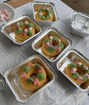 Decorating Doughnuts