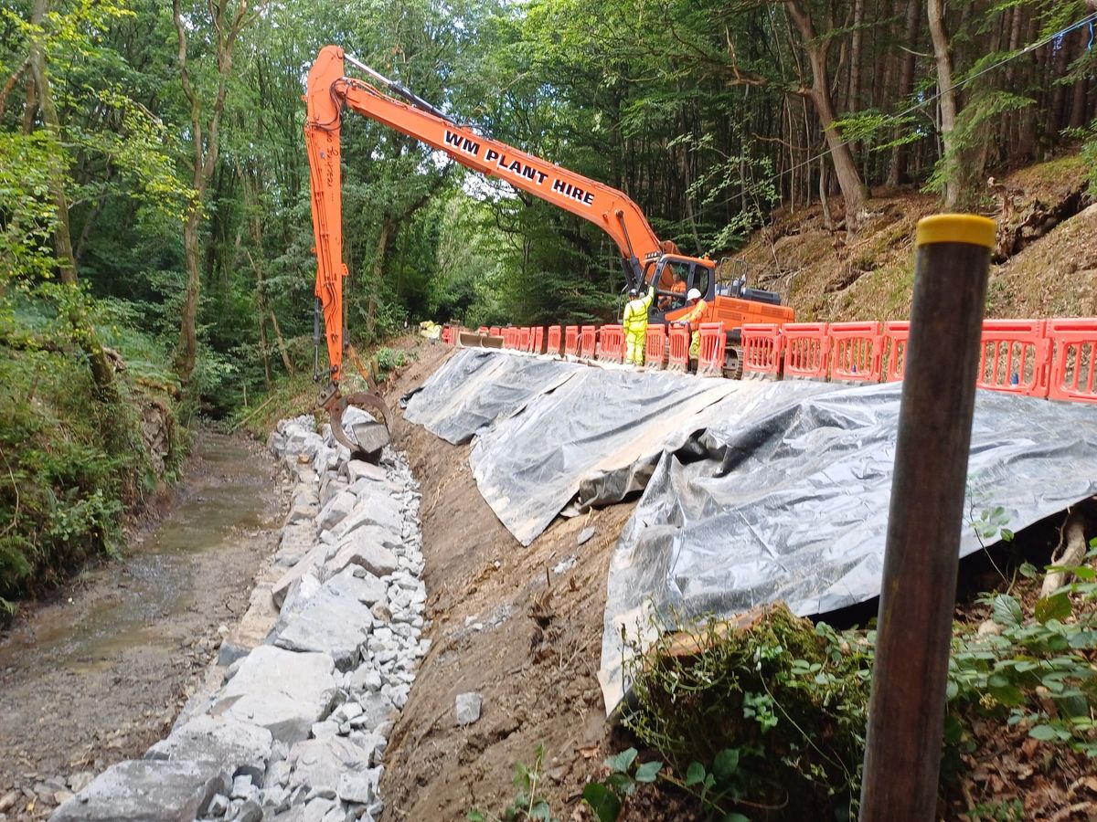 Watch: Work underway to stabilise A488 in Shropshire as road slipping towards to the river
