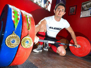 Supporting image for story: Weight is all in the mind for Dave Hodson