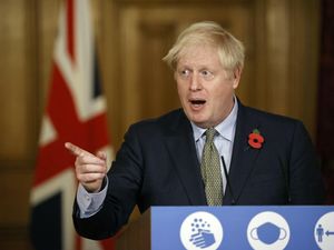 Supporting image for story: PM faces threat of Tory revolt over stricter tier system after lockdown