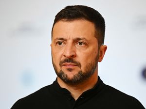 Supporting image for story: Zelensky to meet Biden as Ukraine pushes US to ease weapons restrictions