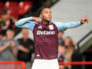 Supporting image for story: Cameron Archer heading for Aston Villa exit