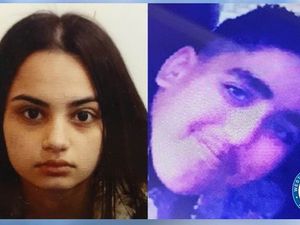 Supporting image for story: Appeal to find missing teenage couple from Wednesbury and Birmingham