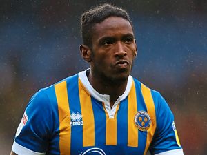 Supporting image for story: Omar Beckles picks up tips from his Shrewsbury Town rival