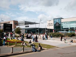 Supporting image for story: Telford Balloon Fiesta to go ahead after evacuation as police search finds 'nothing suspicious'