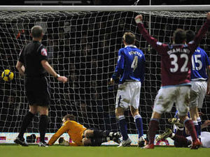 Supporting image for story: Blues enquire about Zamora and Cole