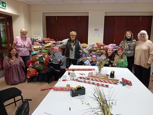 Bridgnorth Wrapping Day volunteers