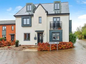 Supporting image for story: Four-bedroom detached family home for sale for £349,000 in Telford