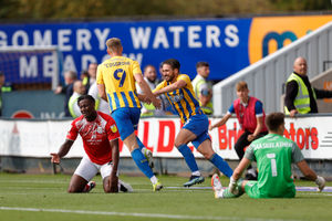 Sam Cosgrove of Shrewsbury Town celebrates after scoring a goal to make it 1-0. (AMA)