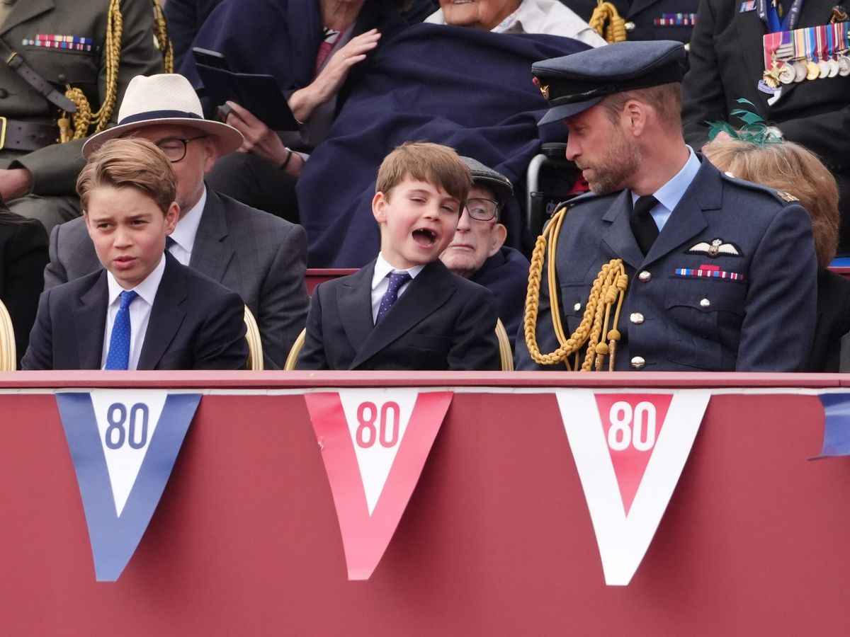 Prince Louis mimics older brother George during VE Day event