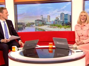 Supporting image for story: Louise Minchin bids emotional farewell to BBC Breakfast after 20 years