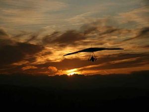 Supporting image for story: Video: Church Stretton sunset