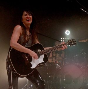 KT Tunstall. Pictures by: Andy Shaw