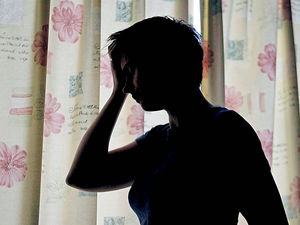 Supporting image for story: Pay for all bereaved parents is backed by Philip Dunne MP