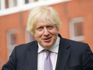 Supporting image for story: PM warns against drawing ‘premature conclusions’ on dropping Covid cases