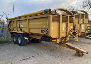 This Richard Weston 16 tonne root trailer sold for £8,750.