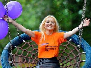 Supporting image for story: India's skydive for her parents after Alzheimer's diagnosis