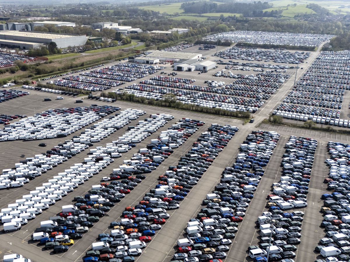 UK exports to US remain below pre-tariff levels despite improvement