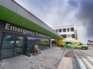 Supporting image for story: Patients faced long waits in ambulances outside Dudley's hospital