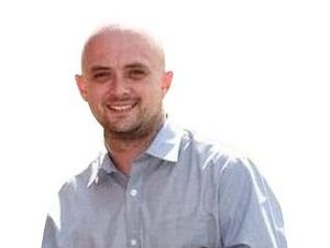 Supporting image for story: Fundraiser for family of Telford man who died rescuing children from sea passes £12,000