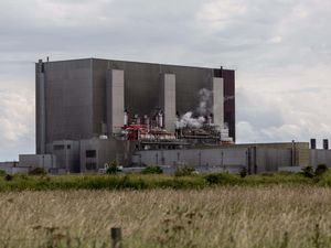 Supporting image for story: Two UK nuclear power stations given further one-year extensions