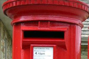 Supporting image for story: Leader - No way for the Royal Mail to treat customers