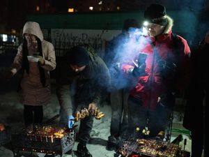 Supporting image for story: More than half of Kyiv without power after Russian bombardment