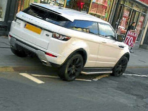Supporting image for story: Telford & Wrekin Council should 'give fines for bad parking'