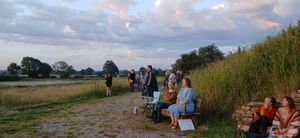 Sun-watches at Soulton Long Barrow for the Summer Solstice