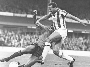 Supporting image for story: West Brom reporter Matt Wilson pays tribute to Cyrille Regis - WATCH 