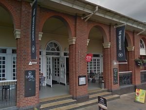 Supporting image for story: Shrewsbury's Waterfront bar closed due to 'legal issues'