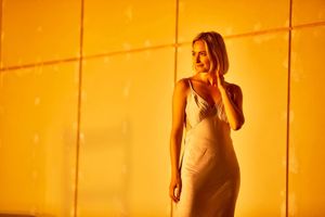 Lizzy Watts (Hedda Gabler). Photo by BrinkhoffMögenburg