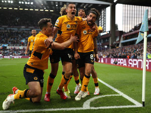 Supporting image for story: Aston Villa 2 Wolves 3 - Report 