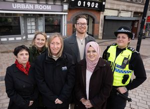 City Centre partners promote the safer nights in Wolverhampton.
(L to R) Councillor Zee Russell (Chair licences Committee), Debra Craner (Section leader, Trading Standards), Cherry Shine (BID Managing Director), Councillor Chris Burden (Cabinet Member for City Development, Jobs and Skills), Councillor Obaida Ahmed (Cabinet Member for Health, Wellbeing and Community) and Elena Macmillan (City Centre Neighbourhood Team 1)