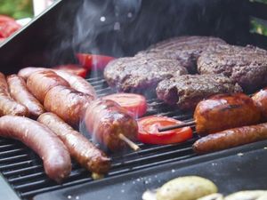 Supporting image for story: Garden fire warning over bank holiday barbecues