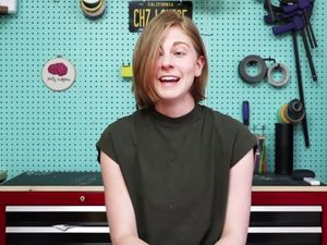 Supporting image for story: Robotics YouTuber Simone Giertz releases first video since brain surgery