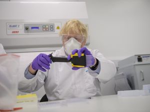 Supporting image for story: UK Government pulls agreement with Valneva over Covid-19 vaccine